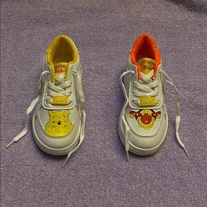 Kids Winnie the Pooh Character Sneakers - White with Yellow & Orange Accents